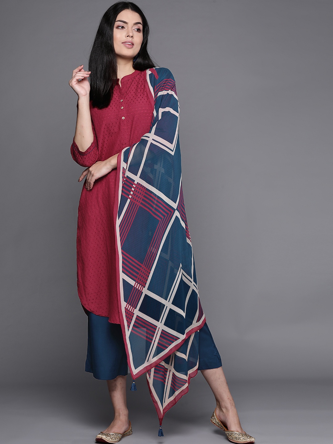 

Biba Women Maroon Self-Design Regular Kurta with Palazzos & Dupatta