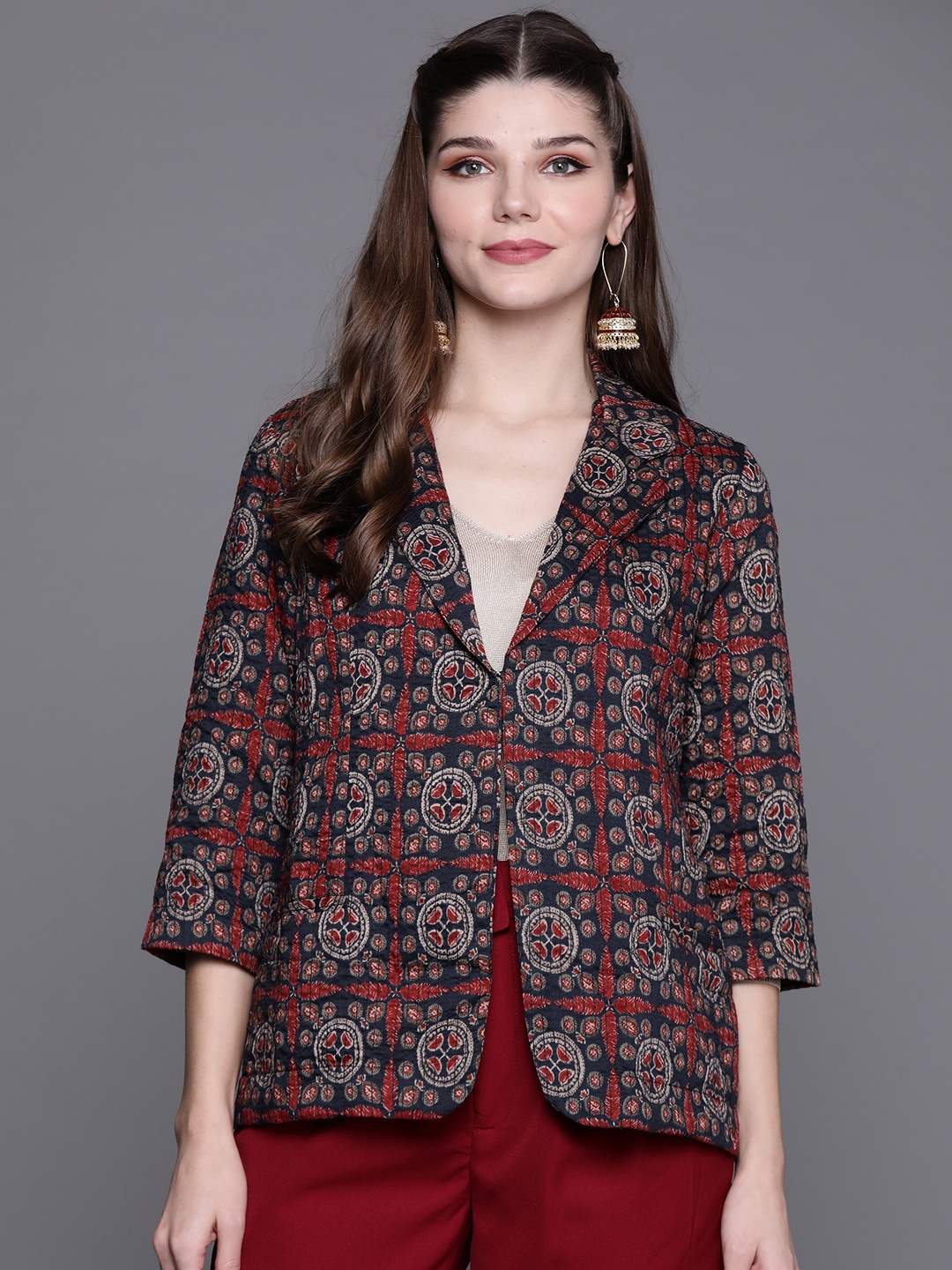 

Biba Women Navy Blue & Maroon Tailored Jacket