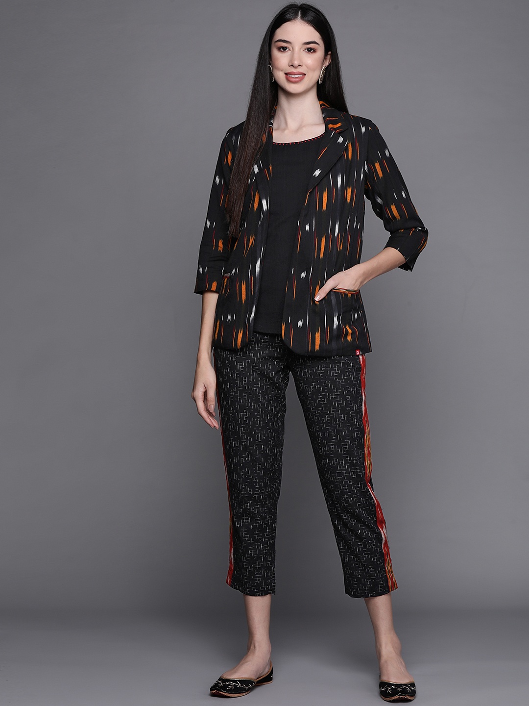 

Biba Women Black & Orange Ikat Print Top with Trousers & Jacket