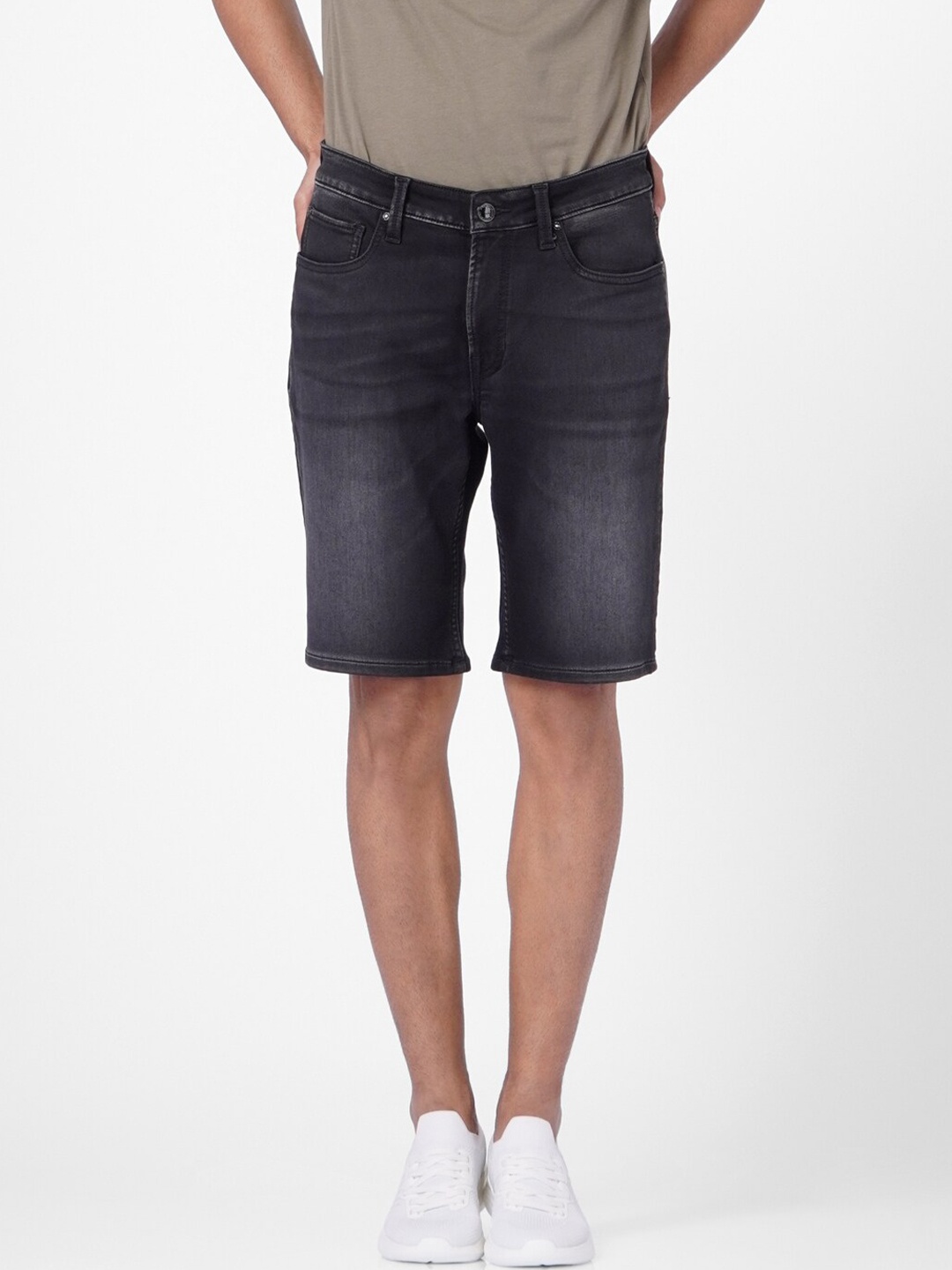 

Jack & Jones Men Black Washed Low-Rise Denim Shorts