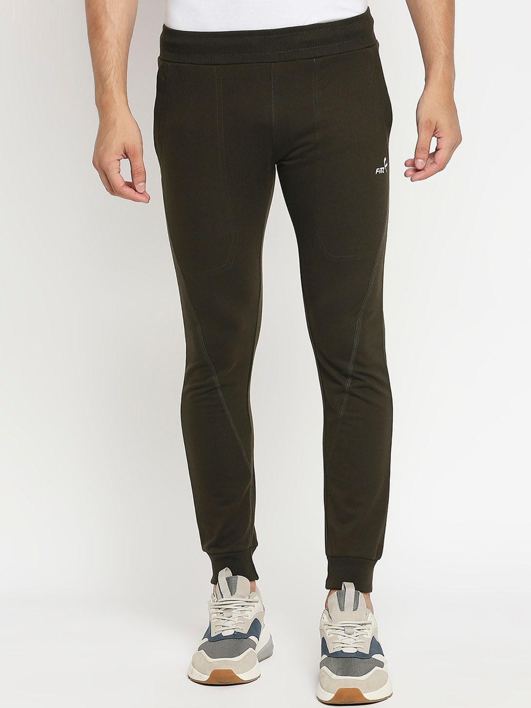

FiTZ Men Olive Green Solid Dry Fit Slim-Fit Joggers