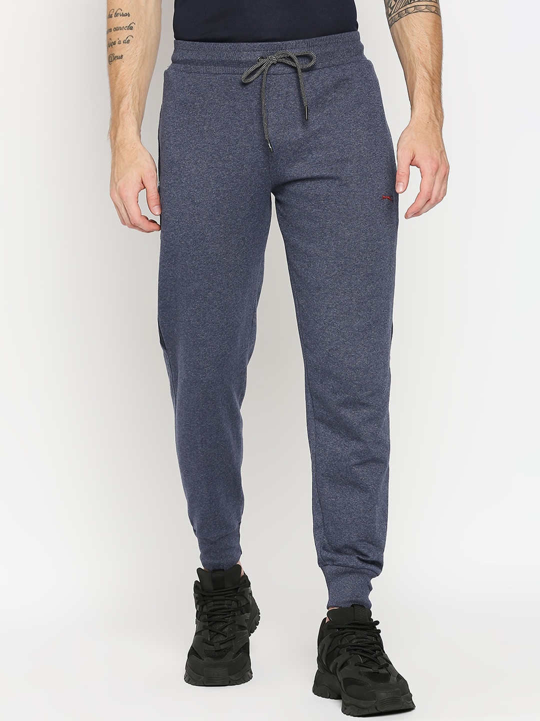 

Black Panther Men Blue Solid Slim Fit Joggers