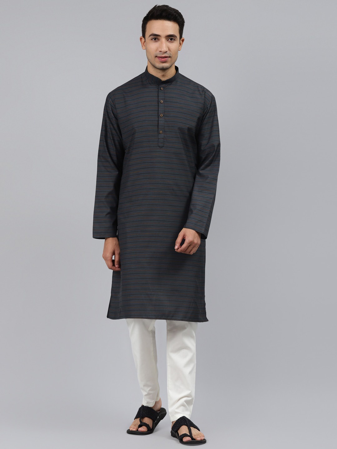 

MANQ Men Grey Thread Work Kurta