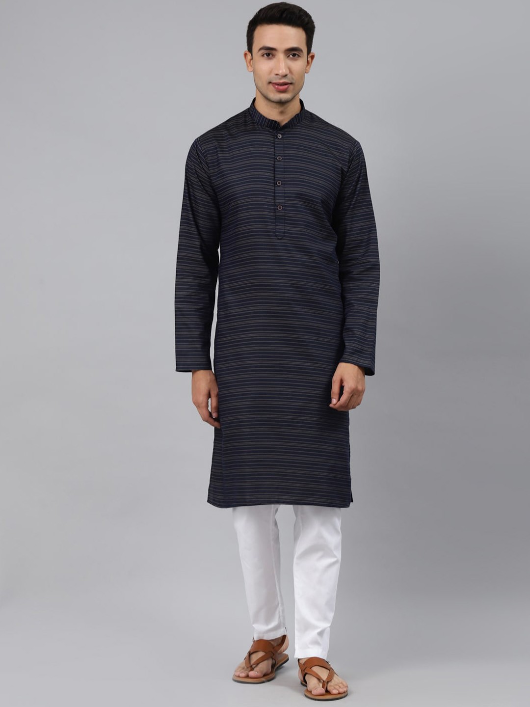 

MANQ Men Blue Thread Work Kurta
