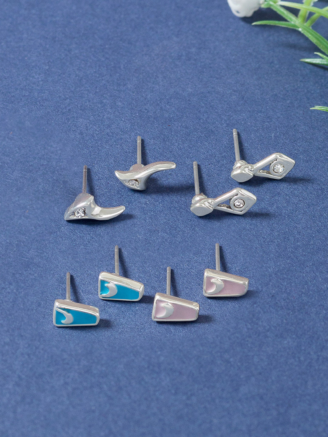 

Golden Peacock Set of 4 Studs, Silver