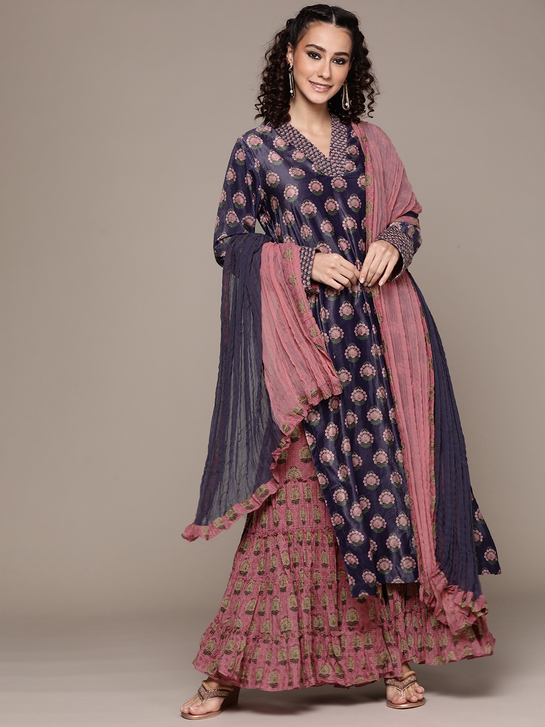 

Ritu Kumar Women Purple Floral Printed Regular Velvet Kurta with Palazzos & With Dupatta