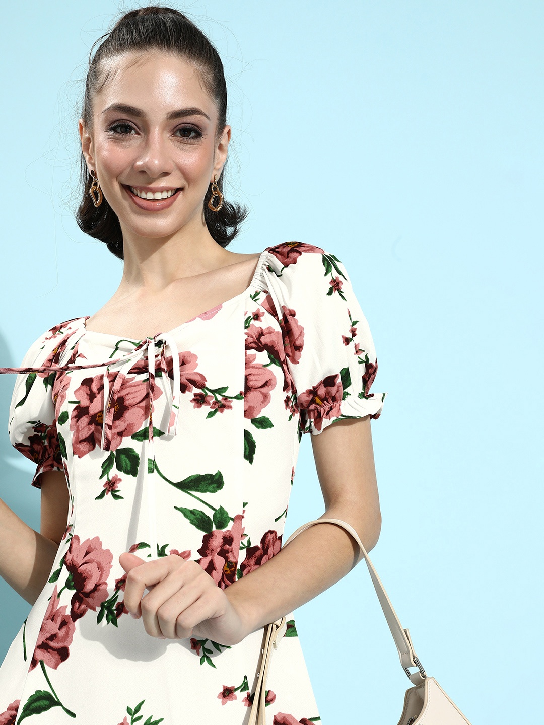 

Berrylush White & Pink Floral Tie-Up Neck A-Line Dress