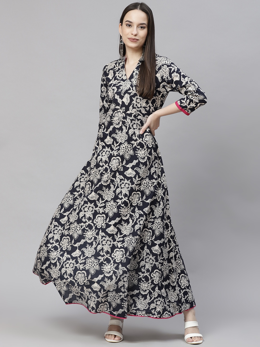

Aasiya Women Navy Blue Floral Anarkali Kurta