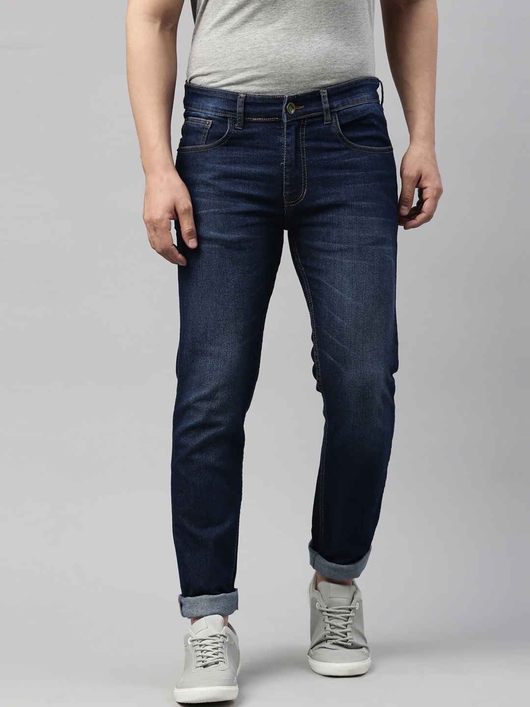 

CINOCCI Men Blue Slim Fit Light Fade Stretchable Jeans
