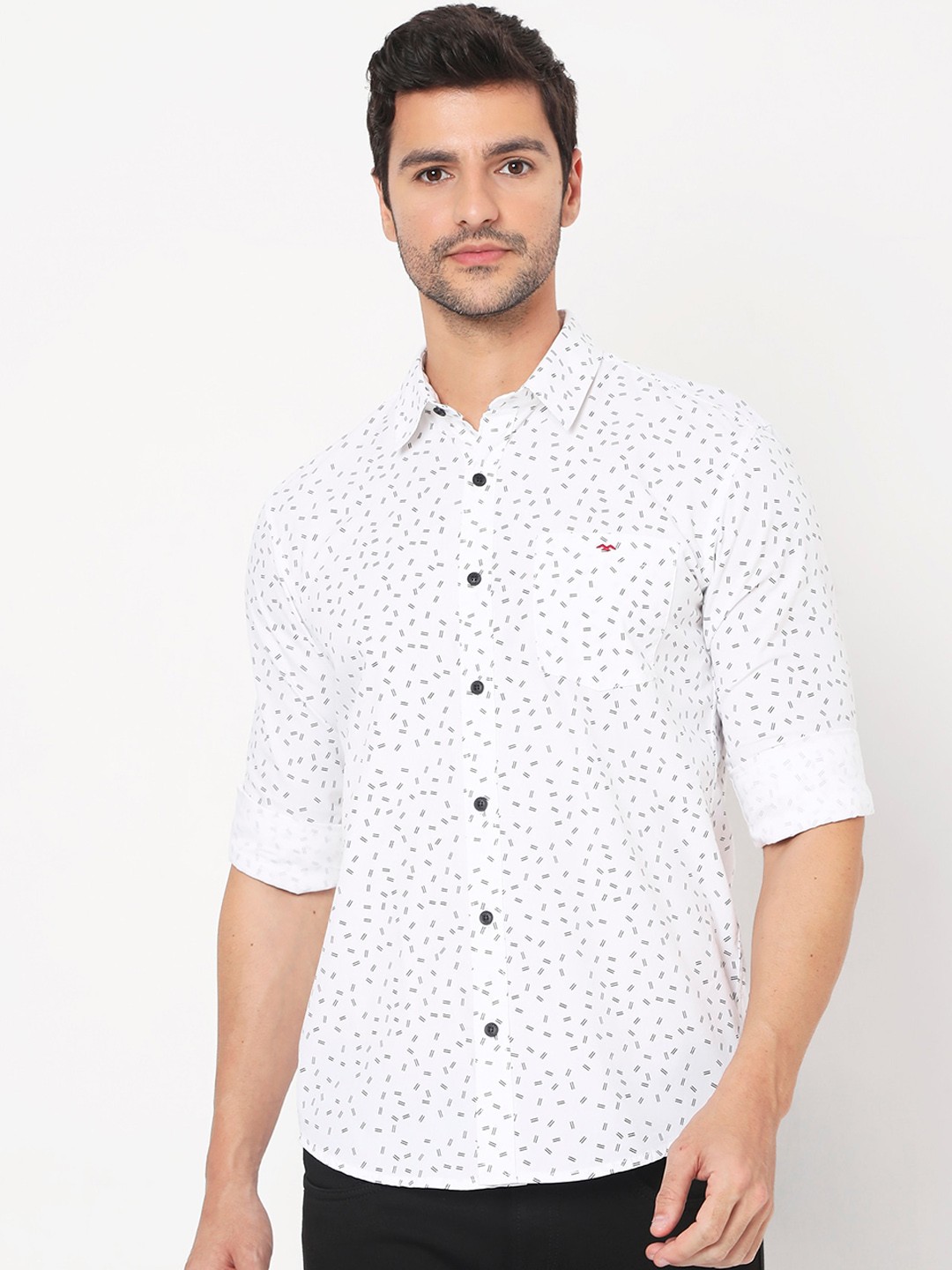 

Mufti Men White & Black Slim Fit Opaque Printed Pure Cotton Casual Shirt