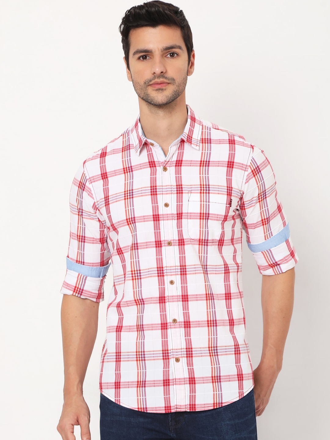 

Mufti Men White & Red Slim Fit Opaque Checked Pure Cotton Casual Shirt