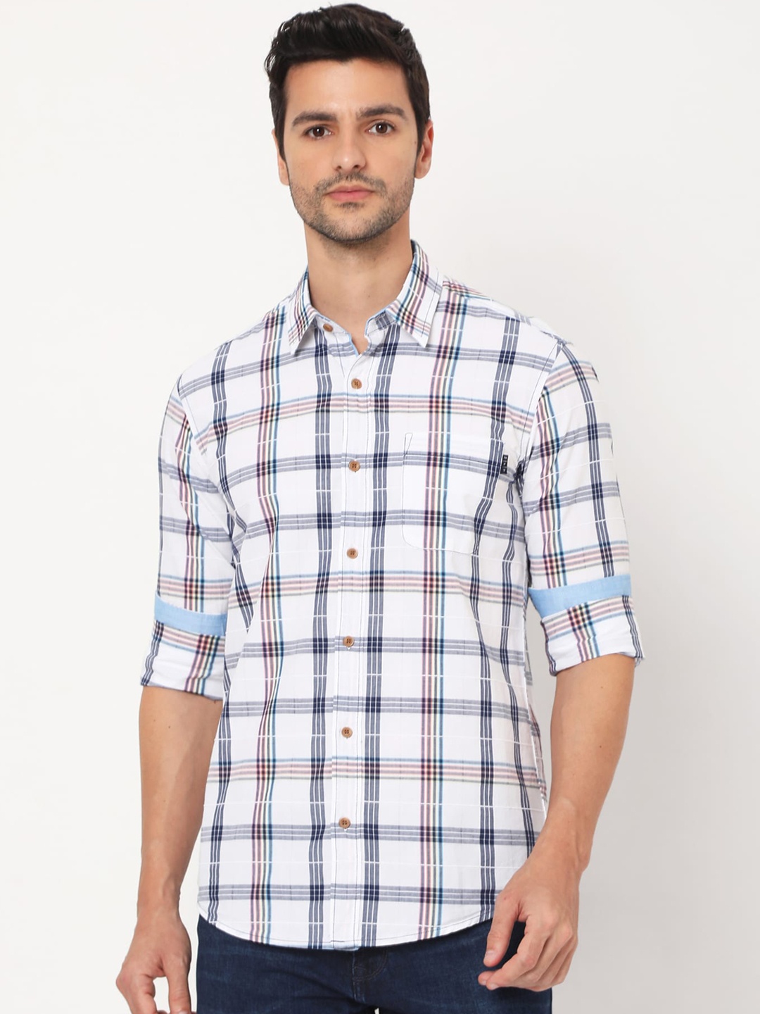 

Mufti Men White Slim Fit Opaque Checked Casual Shirt