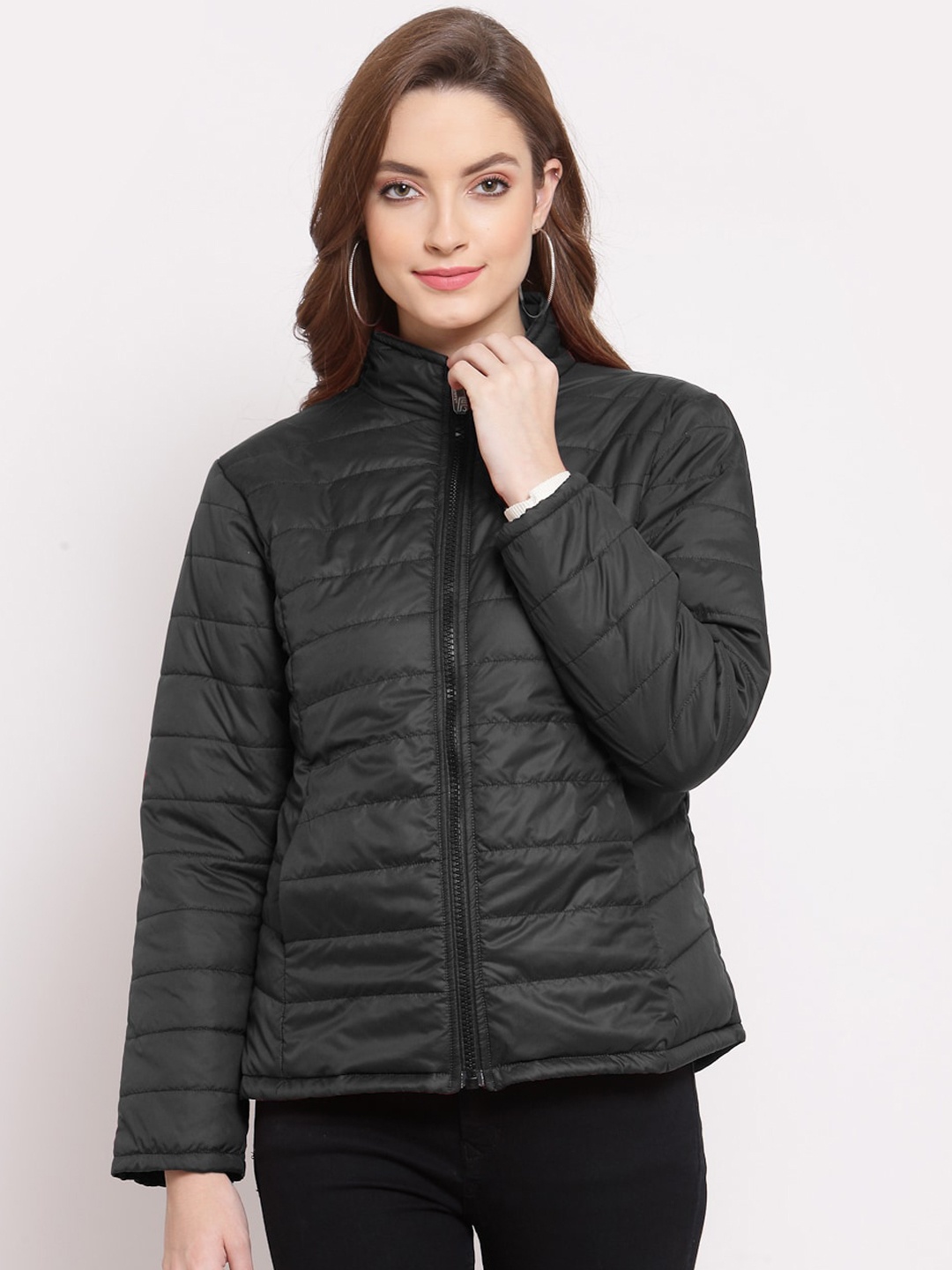 

KLOTTHE Women Black Water Resistant Longline Outdoor Quilted Jacket