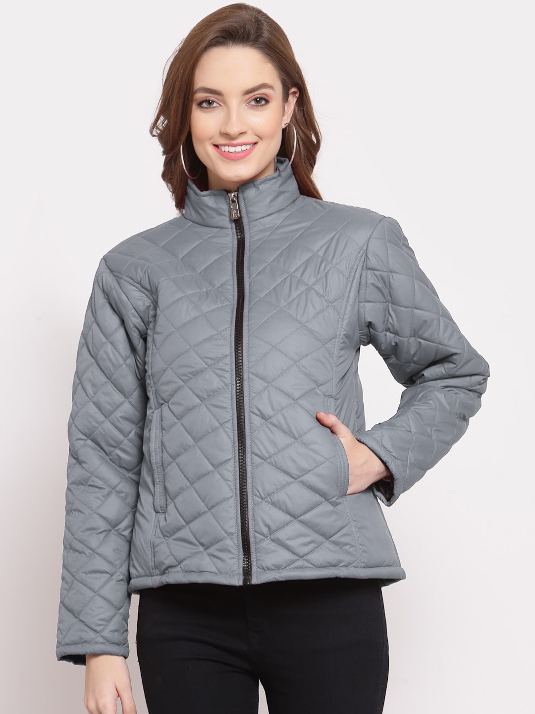 

KLOTTHE Women Grey Water Resistant Longline Outdoor Quilted Jacket