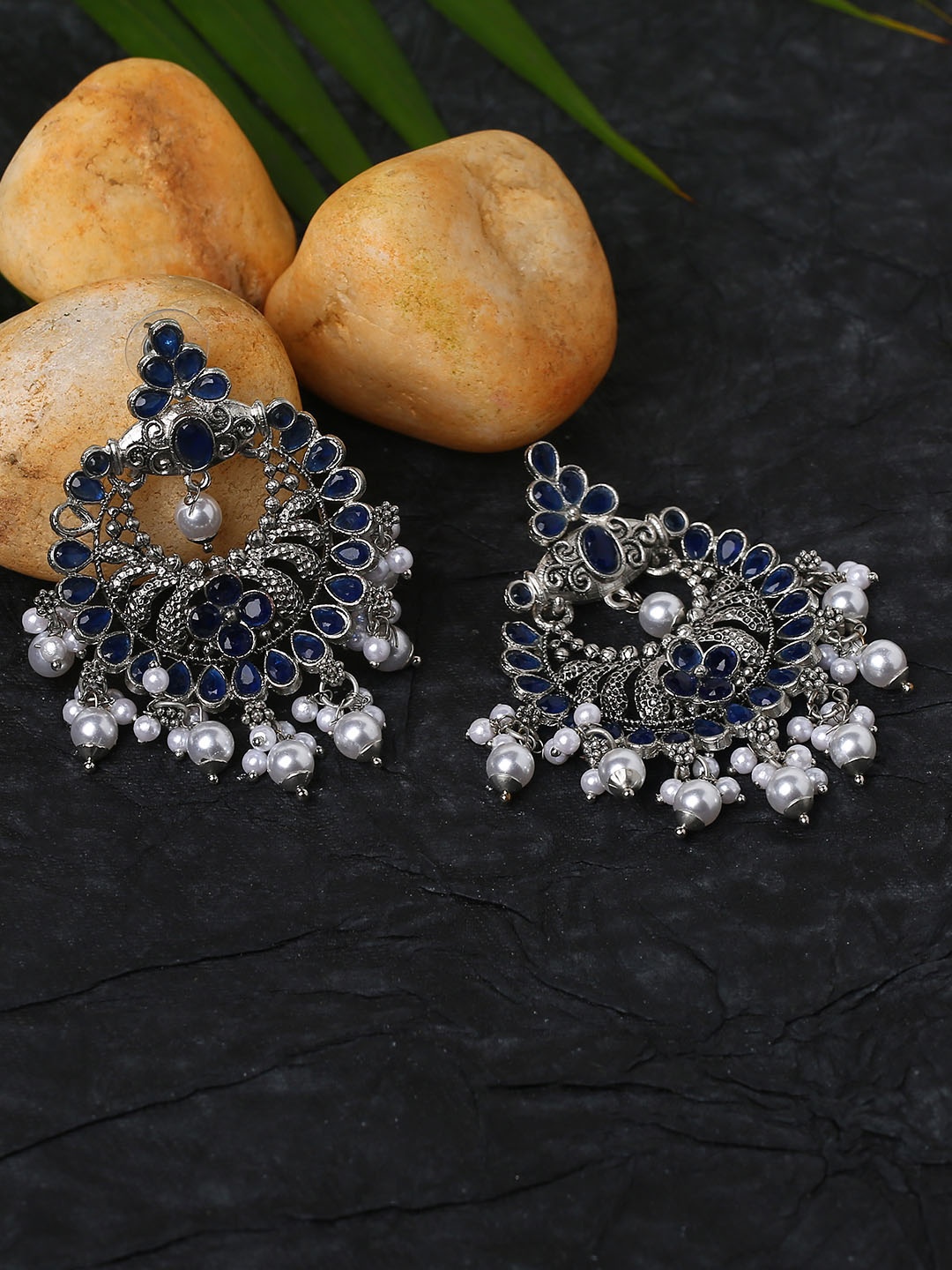 

justpeachy Blue & Silver-Plated Crescent Shaped Chandbalis Earrings