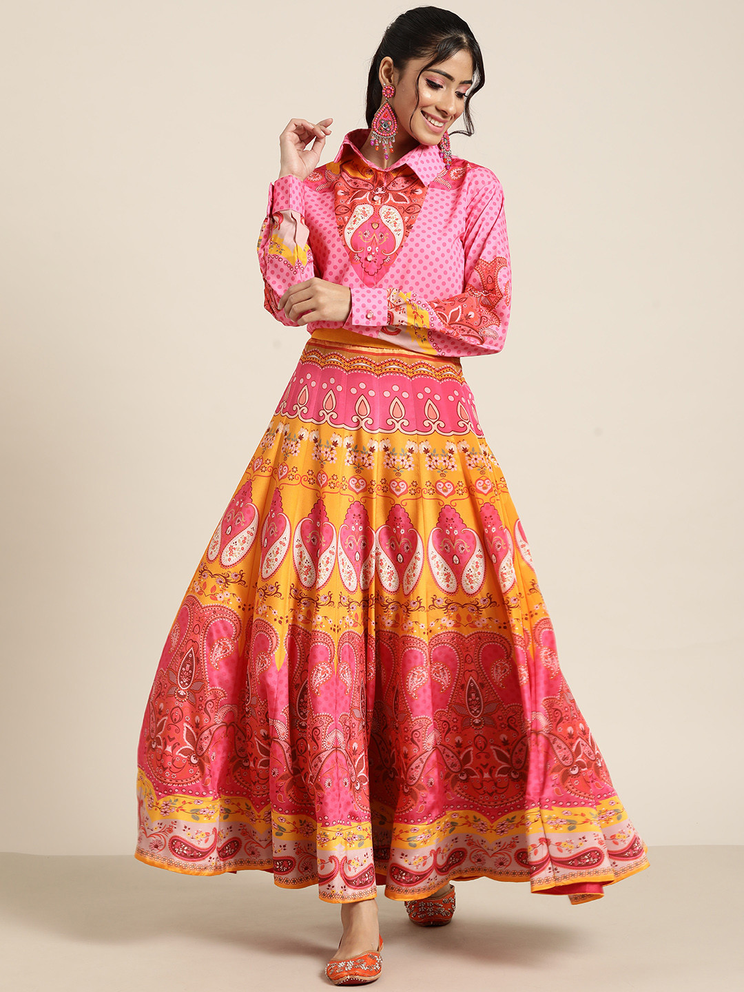

Sangria Women Pink & Orange Ethnic Motif Digital Print Lehenga with Fusion Choli