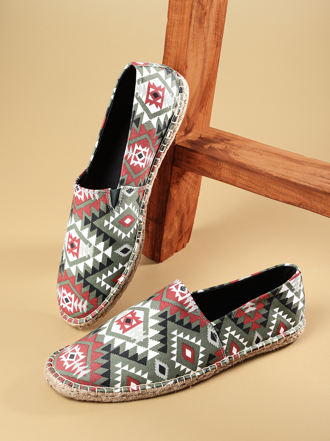 

Anouk Men Olive Green & White Aztec Print Espadrilles