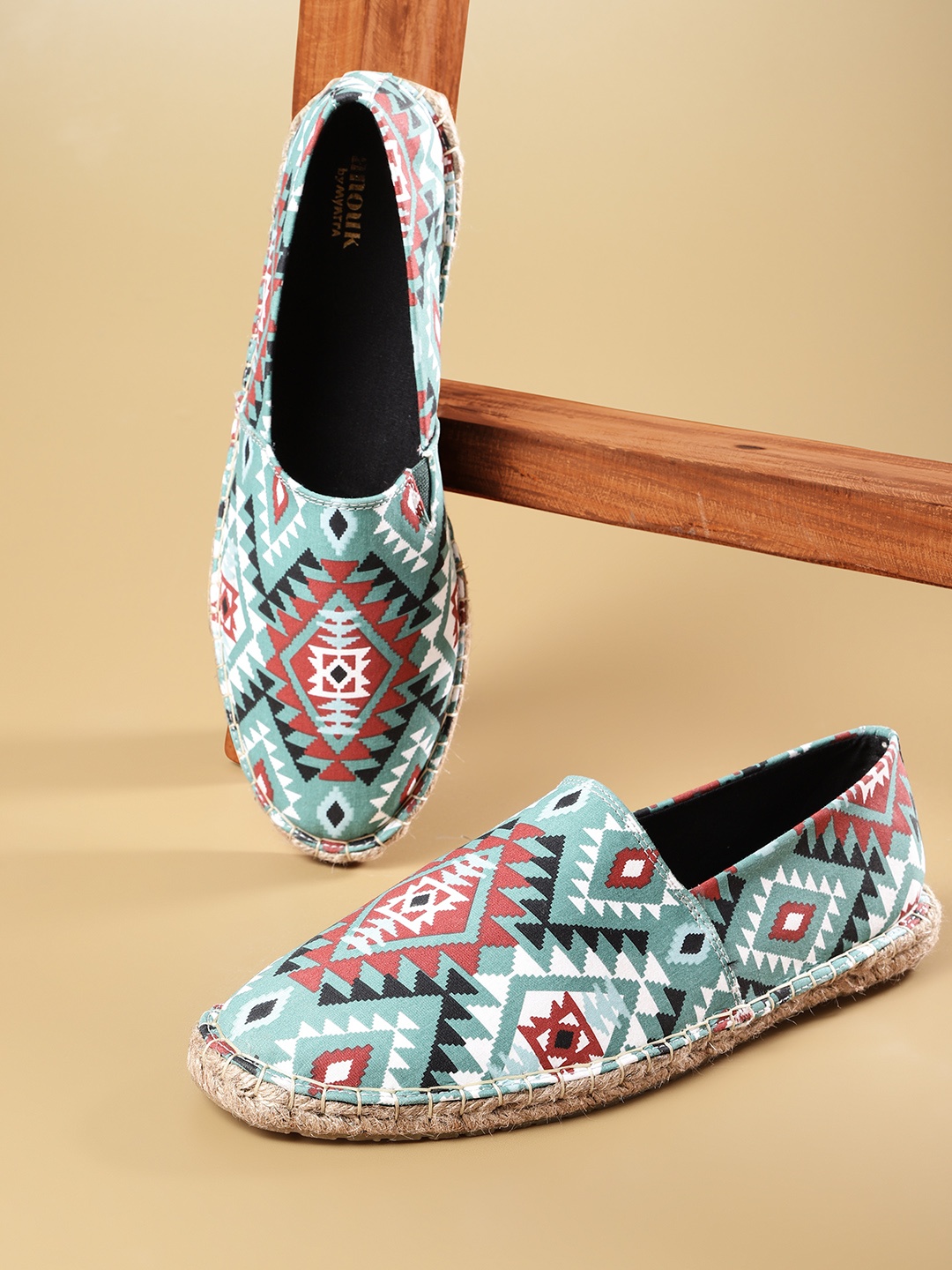 

Anouk Men Green & Red Aztec Print Espadrilles