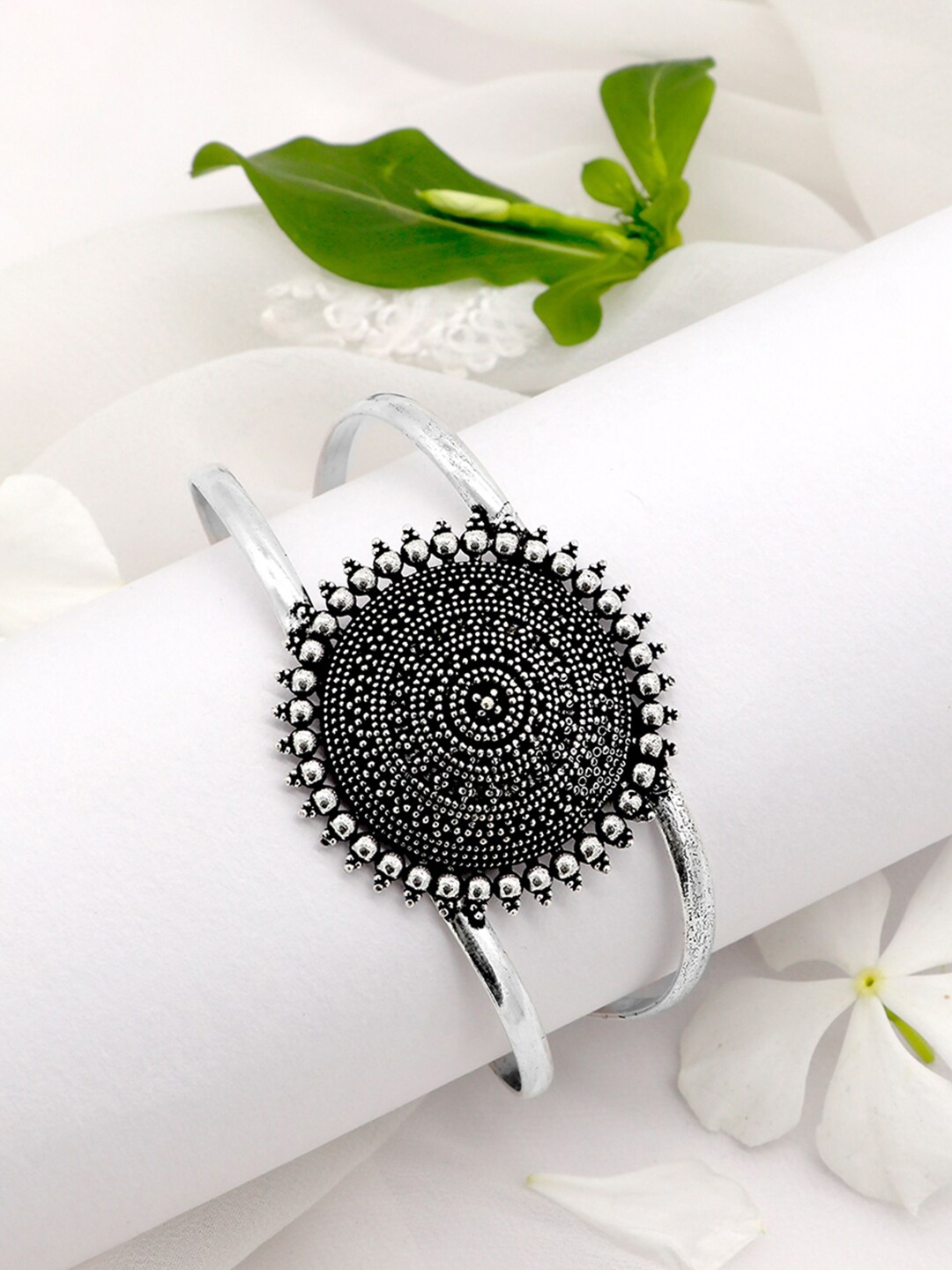 

TEEJH Women Silver-Toned Floral Oxidized Cuff Bracelet