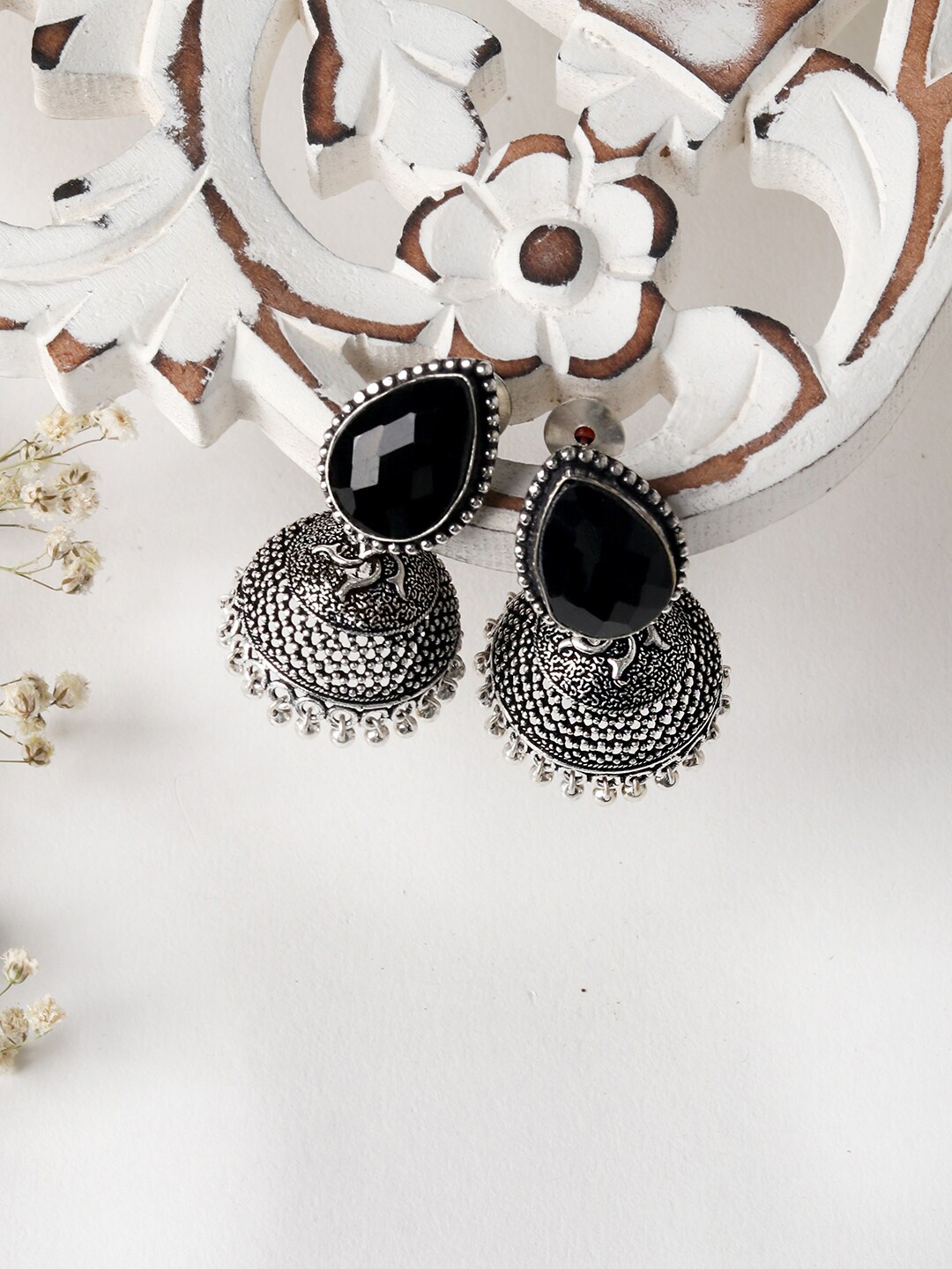 

TEEJH Silver-Toned Contemporary Oxidised Jhumkas Earrings