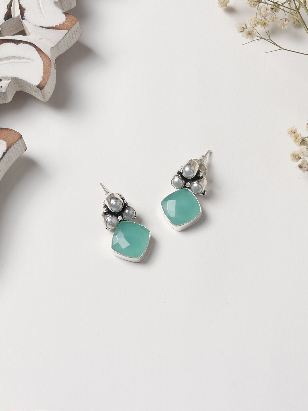 

TEEJH Teal & Silver-Toned Contemporary Drop Earrings
