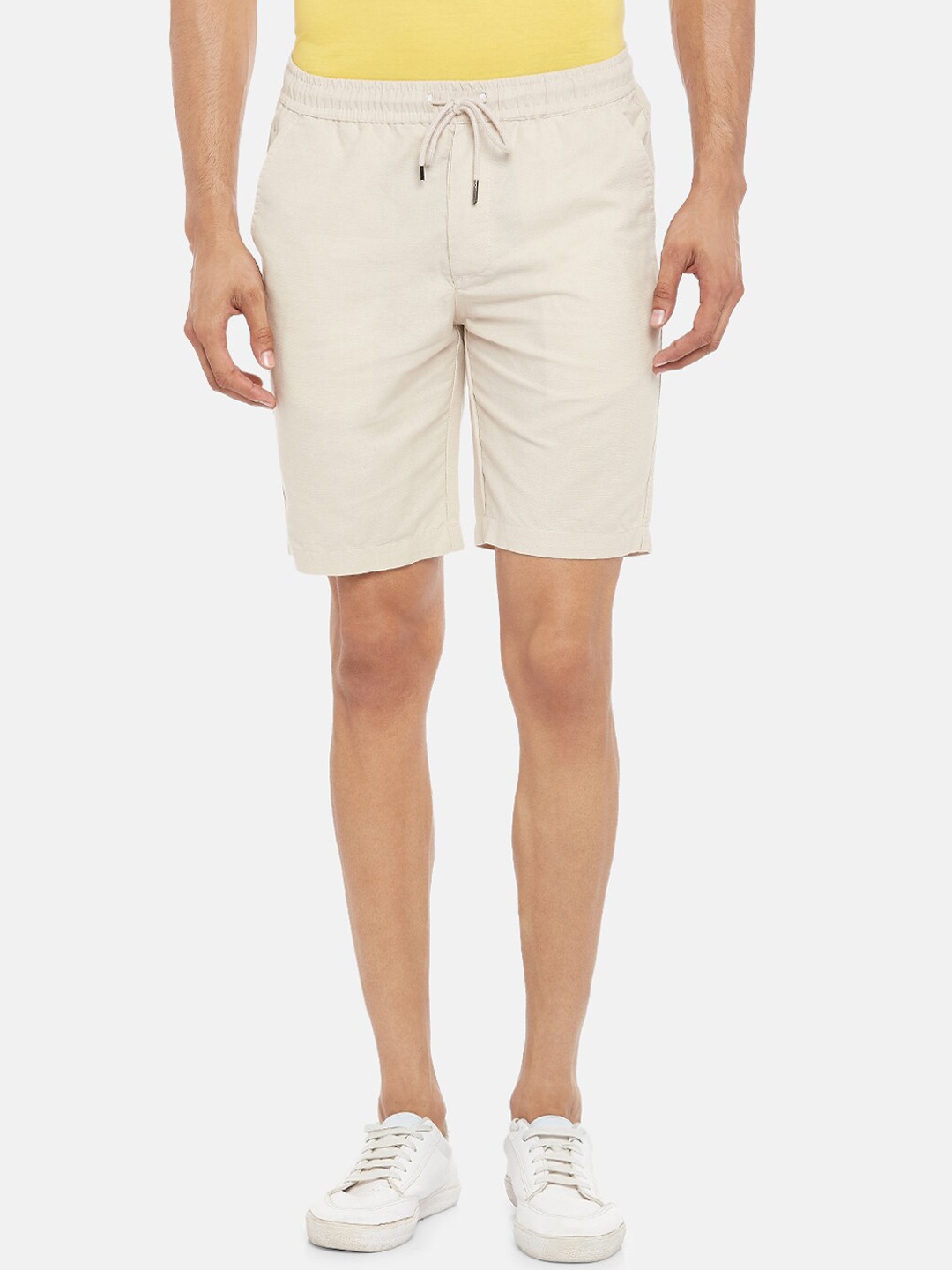 

BYFORD by Pantaloons Men Khaki Slim Fit Regular Shorts