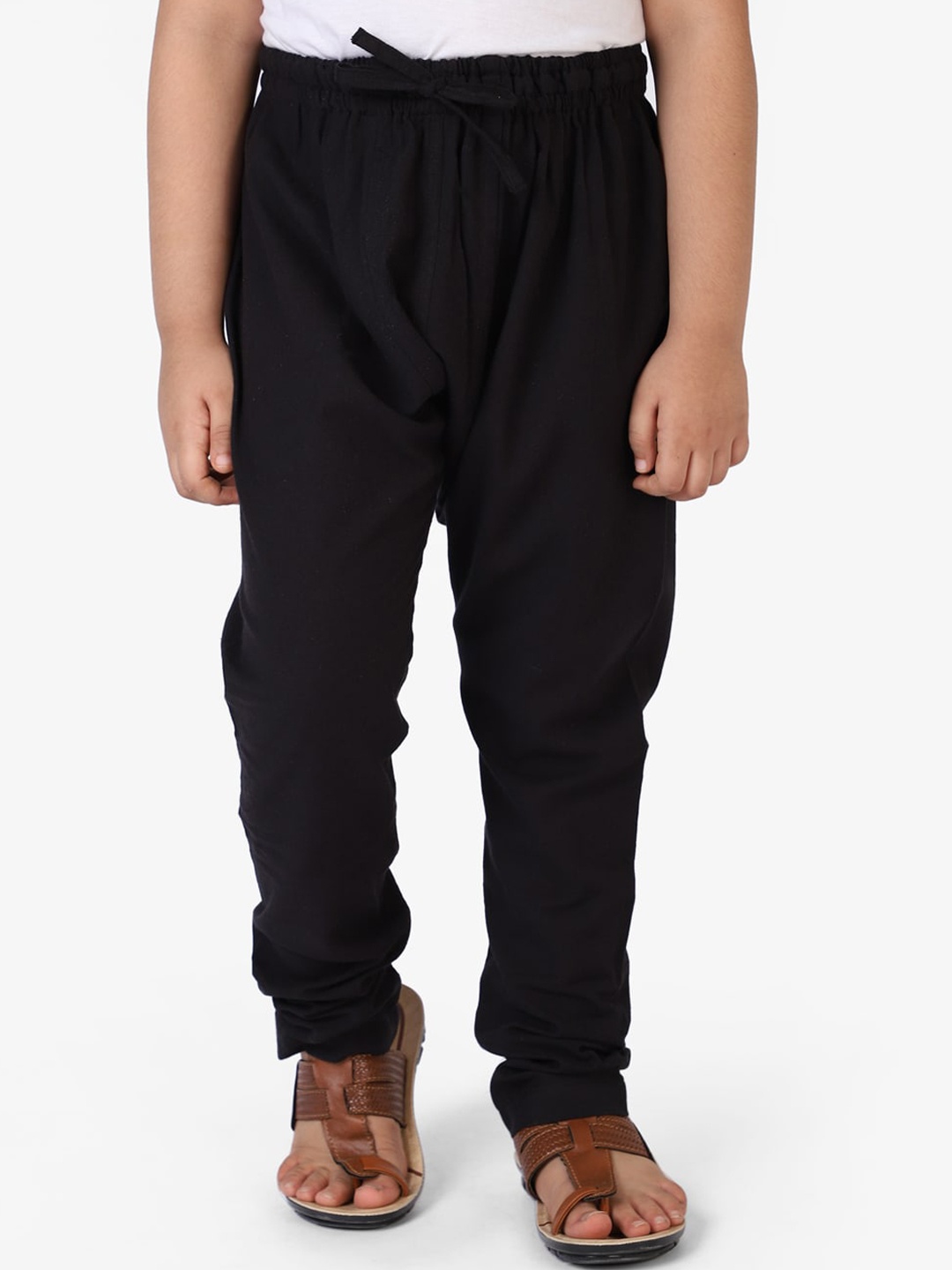 

Fabindia Boys Black Solid Cotton Pyjama