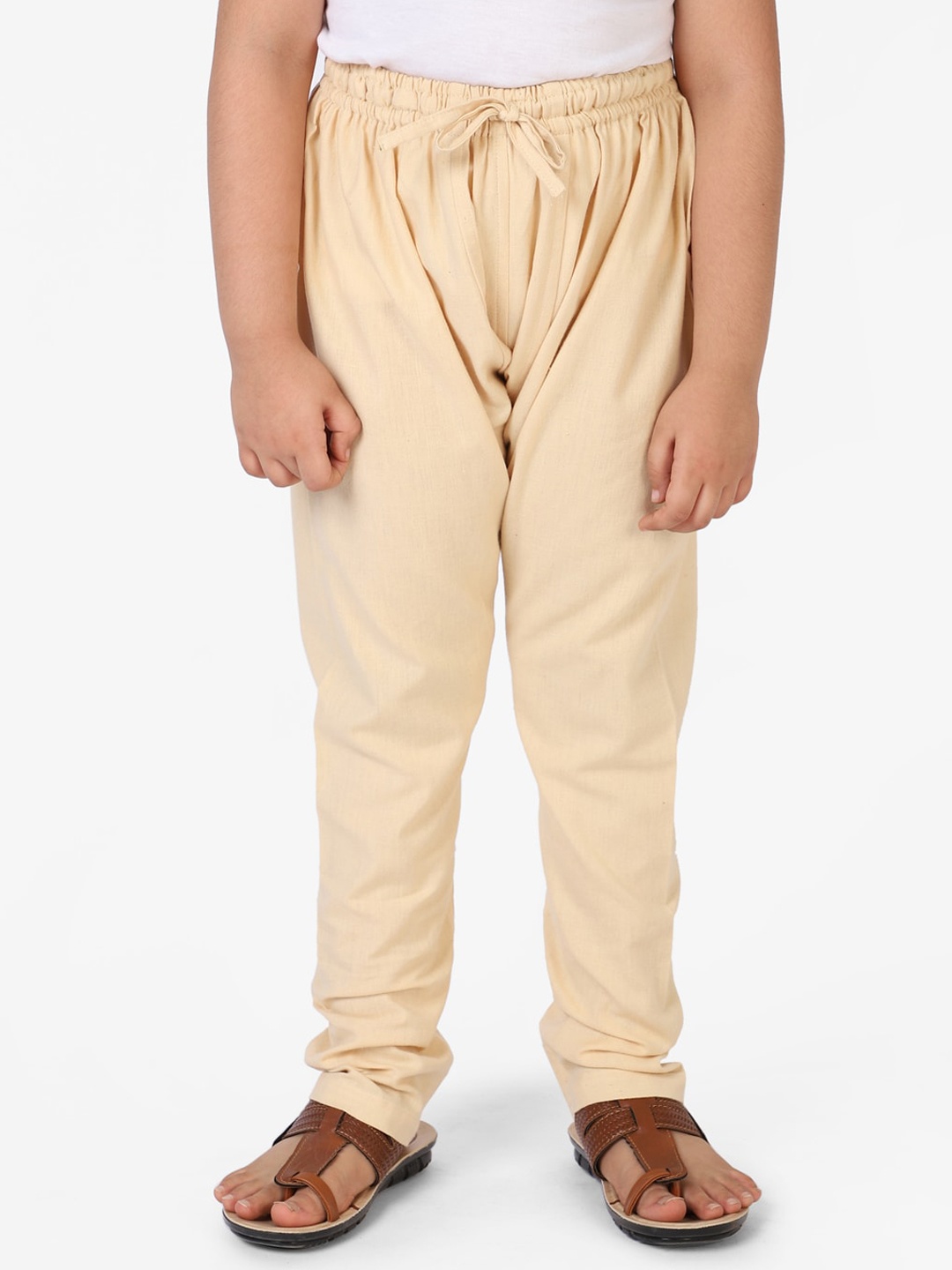 

Fabindia Boys Beige Solid Cotton Pyjama