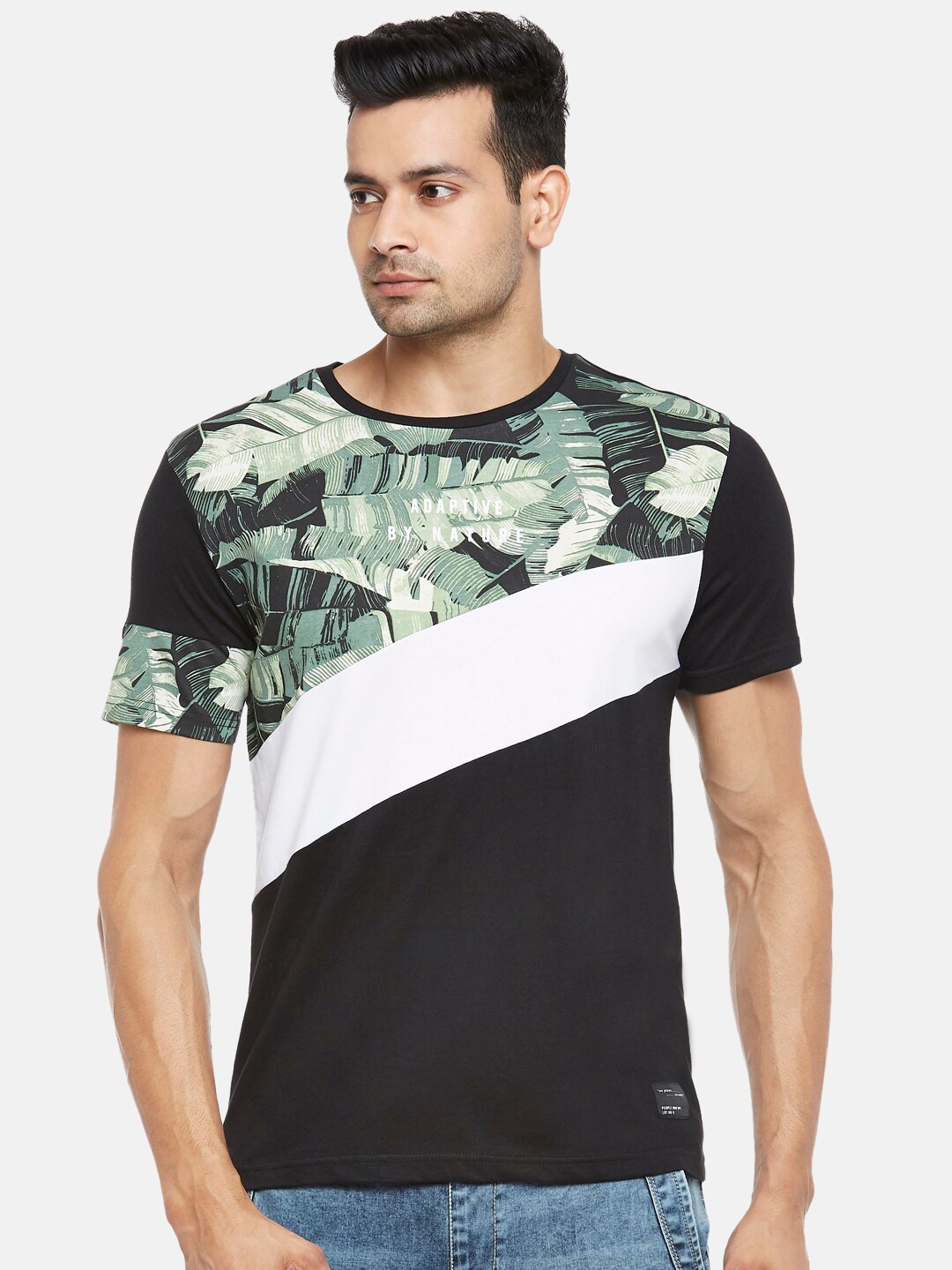 

People Men Black & Green Floral Printed T-shirt