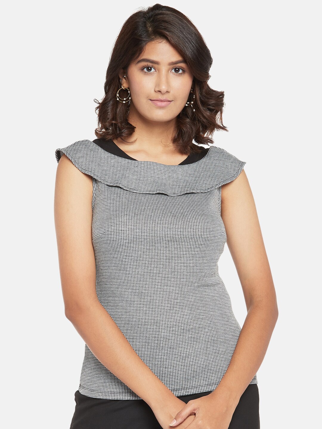 

Annabelle by Pantaloons Women Black Regular Top