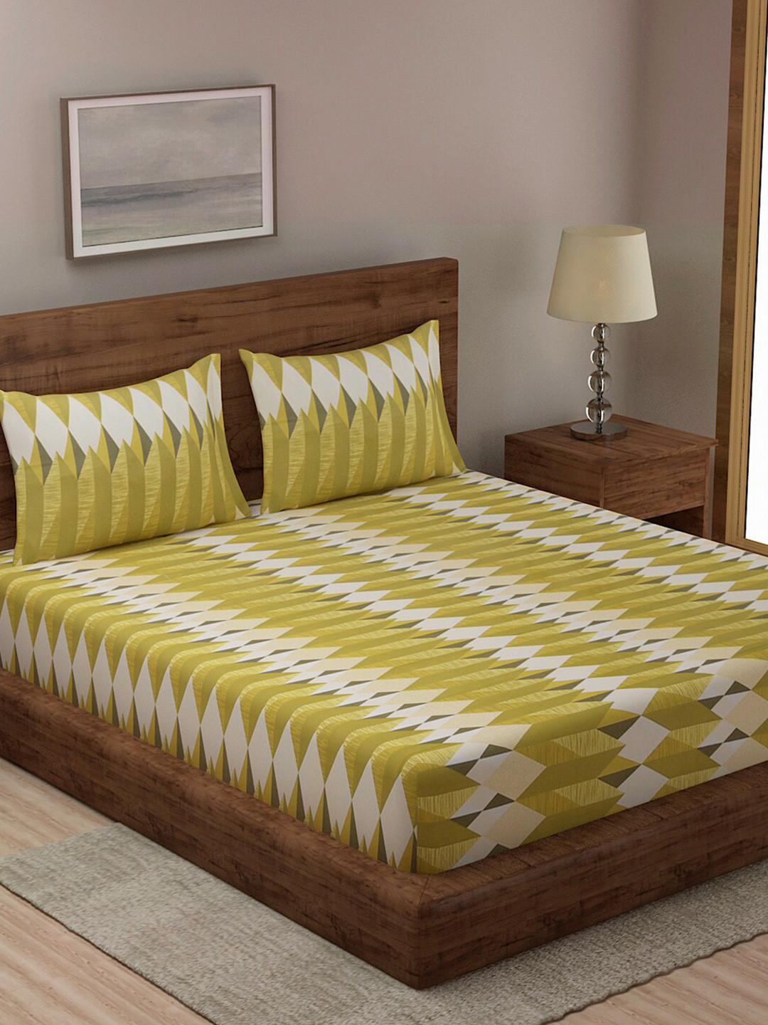 

TAG 7 Green & Off White Geometric 330 TC King Bedsheet with 2 Pillow Covers