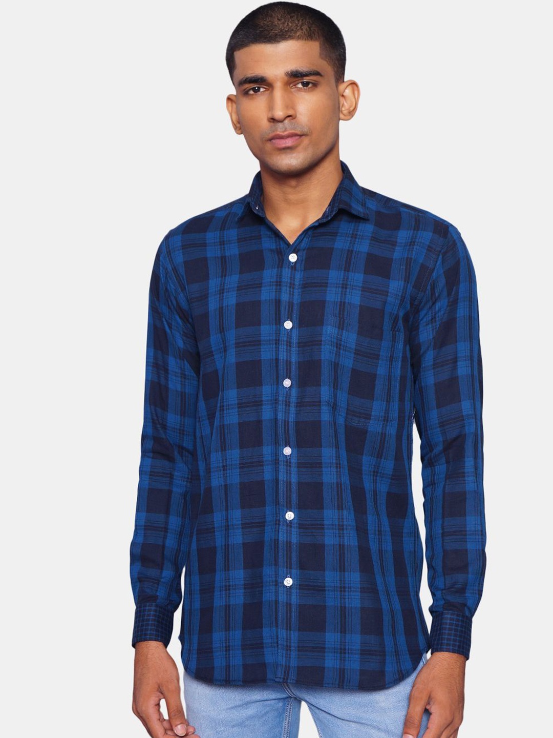 

Wintage Men Blue Opaque Checked Pure Cotton Casual Shirt