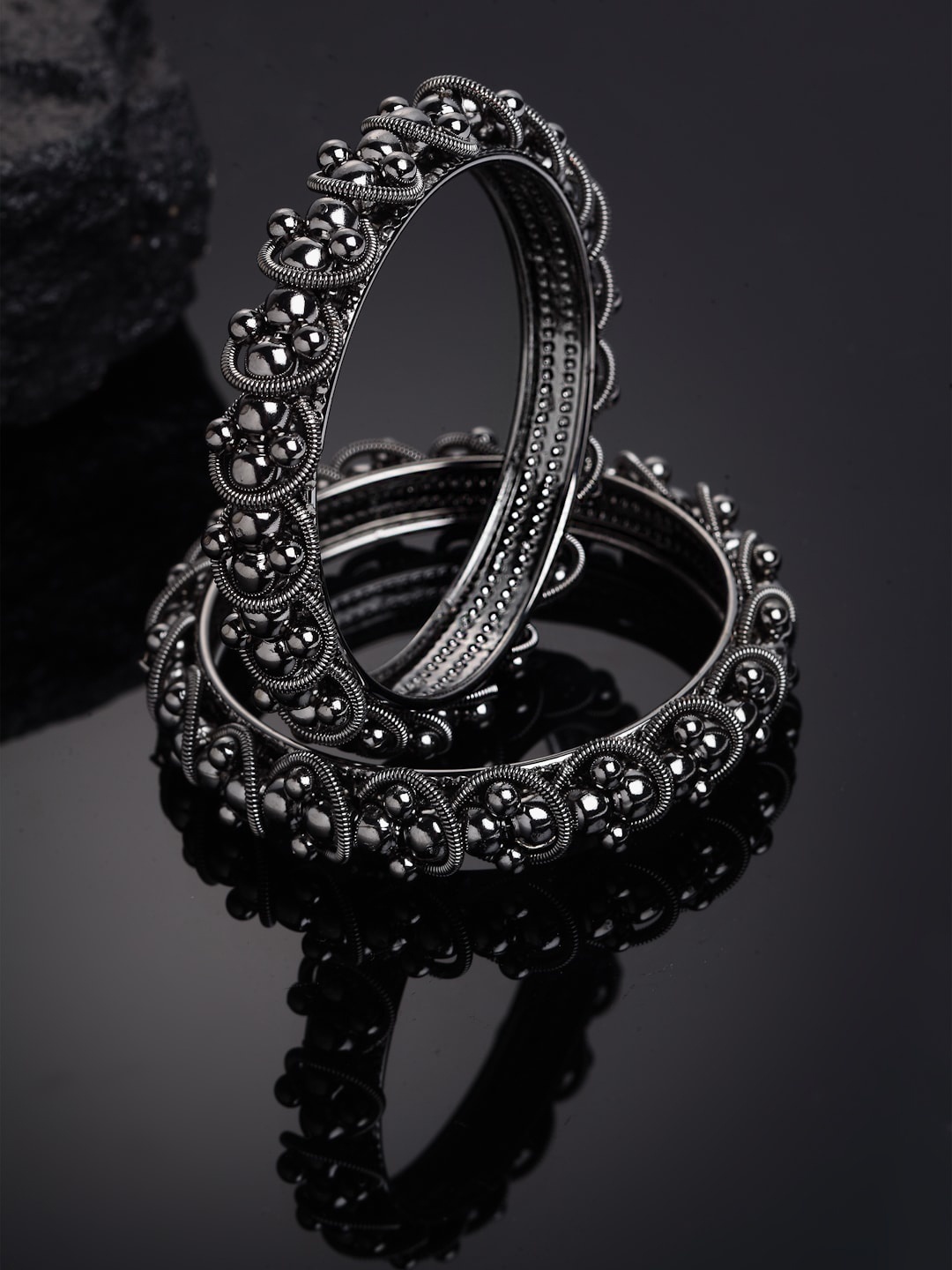 

PANASH Set Of 2 Oxidized Silver-Toned Textured Bangles, Black
