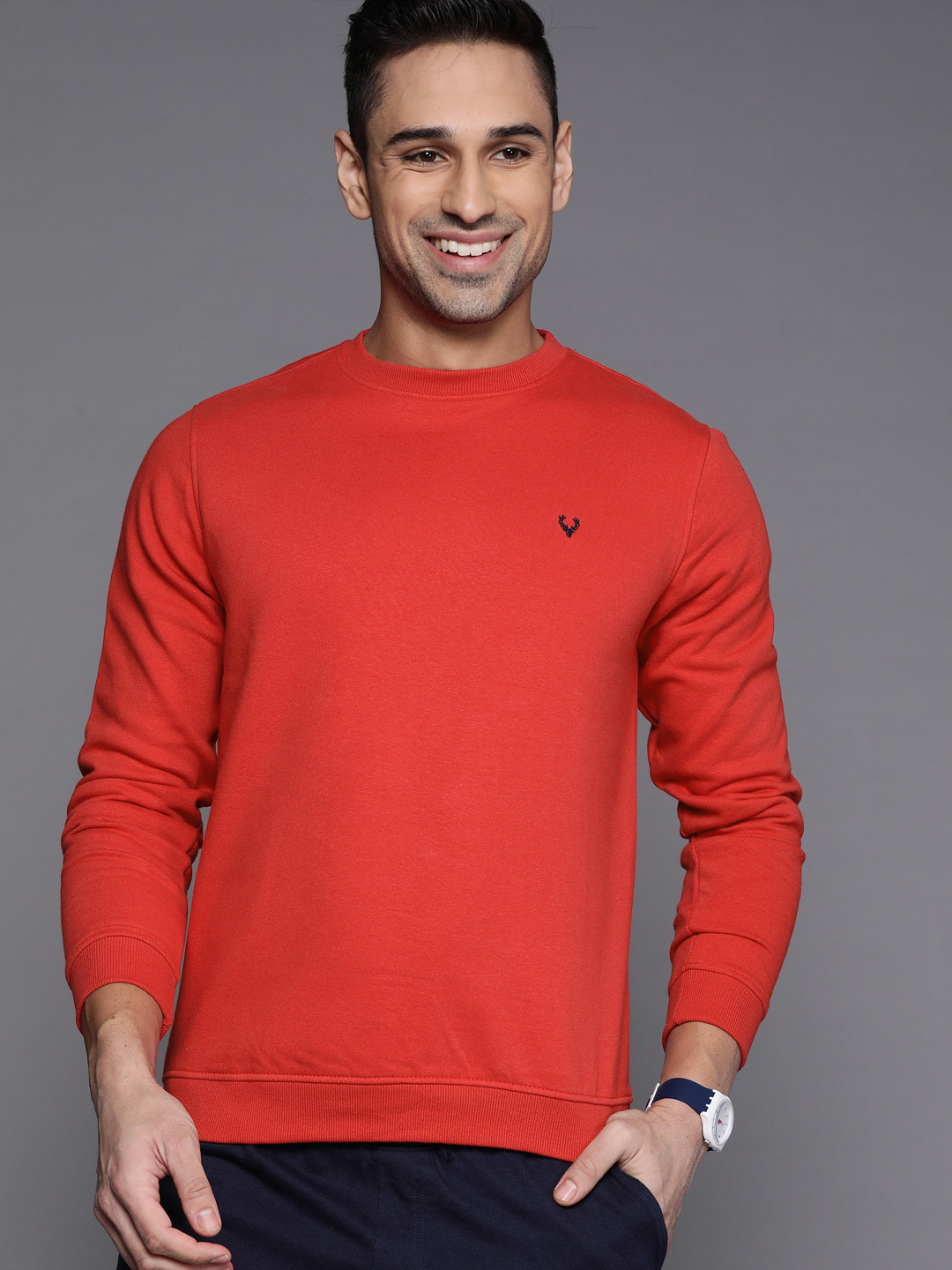 

Allen Solly Men Red Solid Sweatshirt