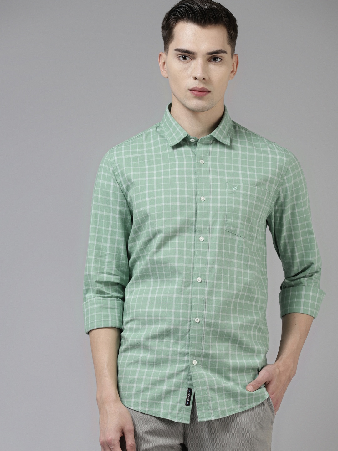

Blackberrys Men Green & White Pure Cotton India Slim Fit Checked Formal Shirt