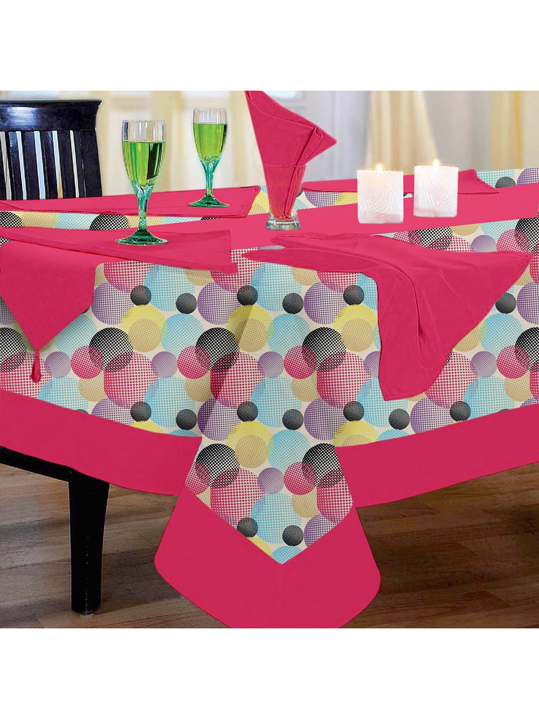 

Lushomes Pink 6 Seater Circles Printed Table Cloth 1 Runner & 6 Napkins