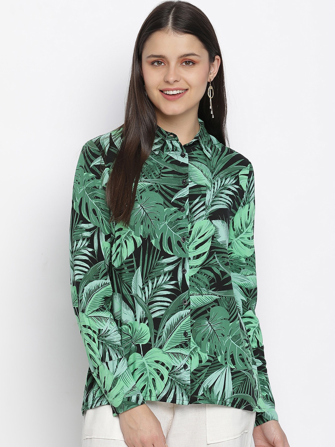 

Oxolloxo Women Green Floral Opaque Printed Casual Shirt