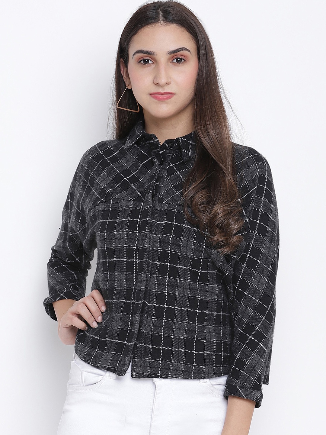 

Oxolloxo Women Black & Grey Tartan Checked Casual Shirt