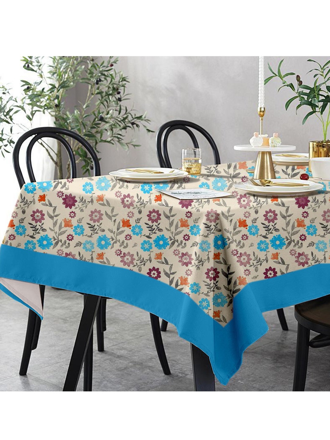 

Lushomes Multicoloured 12 Seater Flower Printed Table Cloth, Multi