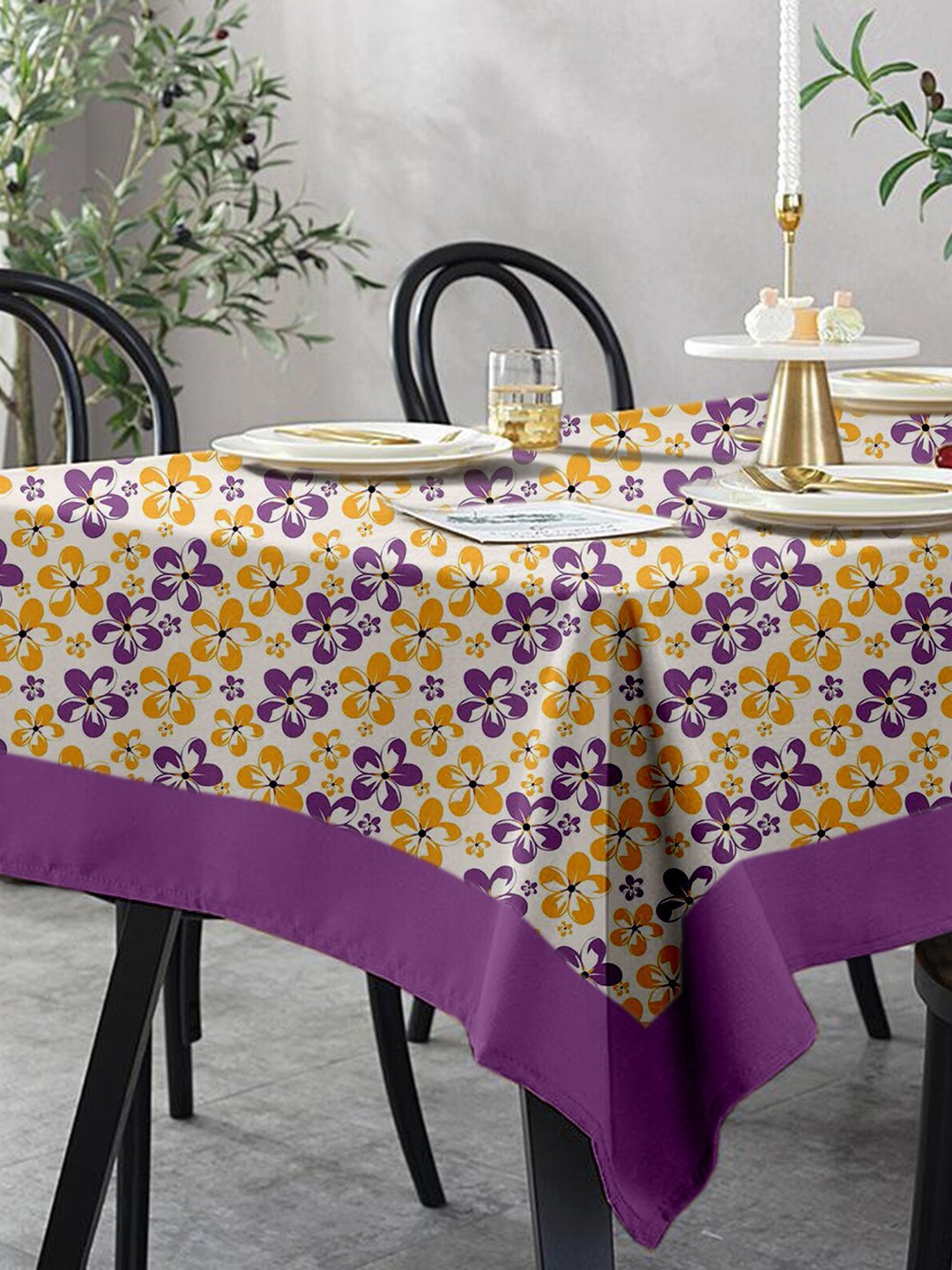 

Lushomes Multicoloured Printed Pure Cotton Table Cloth, Multi