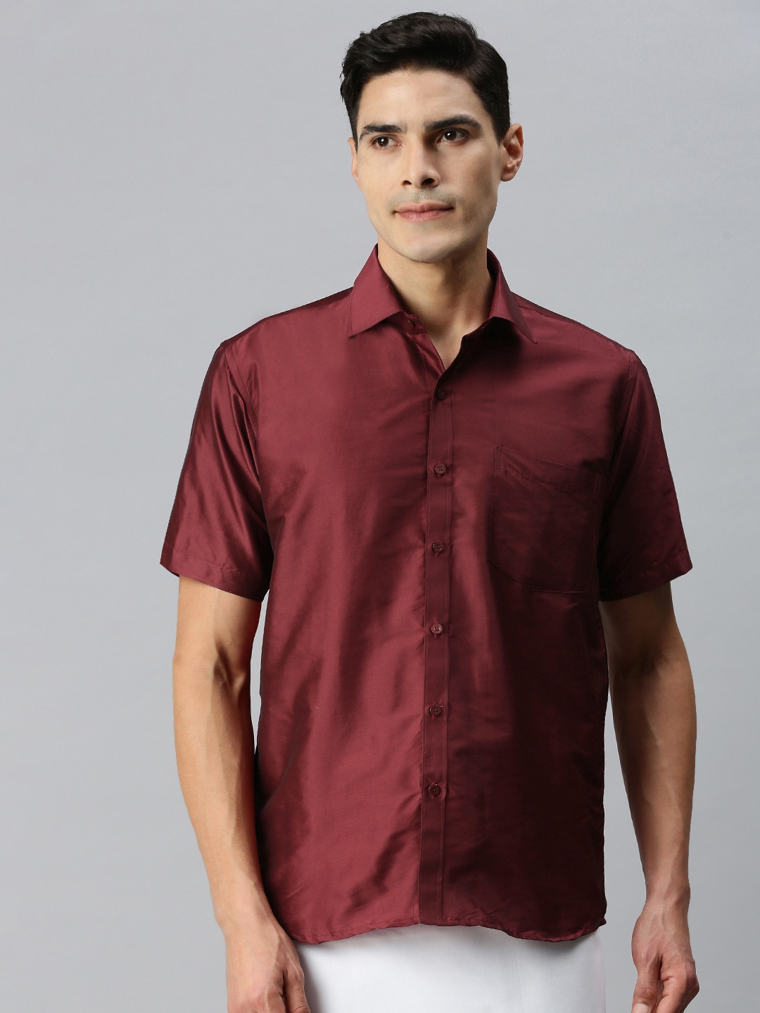 

INDIAN WOOTZ Men Maroon Party Shirt