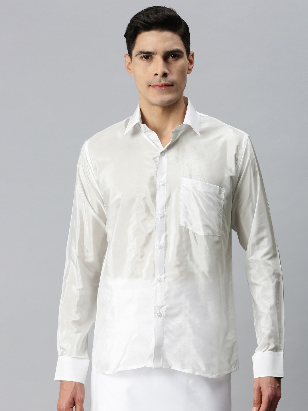 

INDIAN WOOTZ Men White Art Silk Shirt