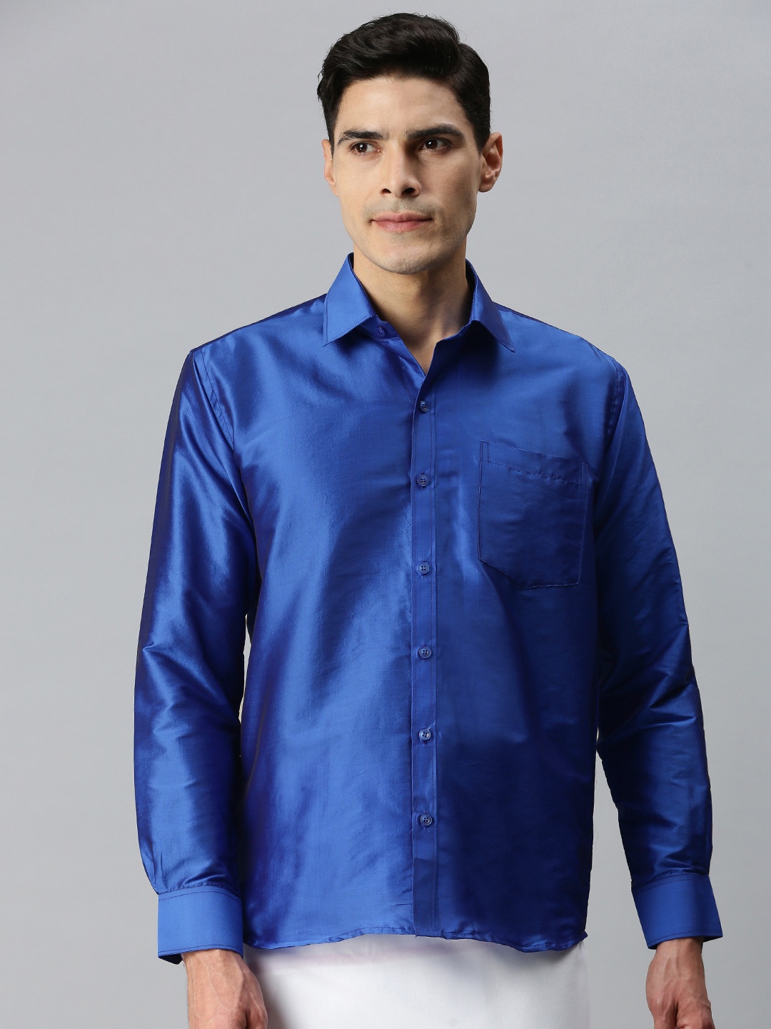 

INDIAN WOOTZ Men Blue Art Silk Shirt