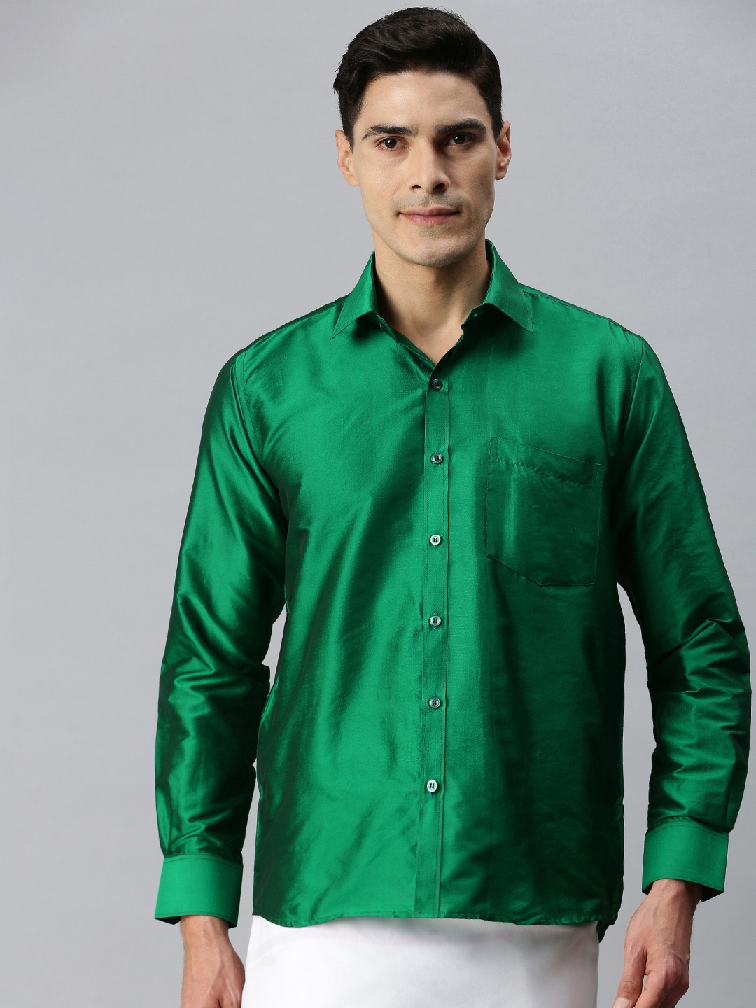 

INDIAN WOOTZ Men Green Casual Shirt