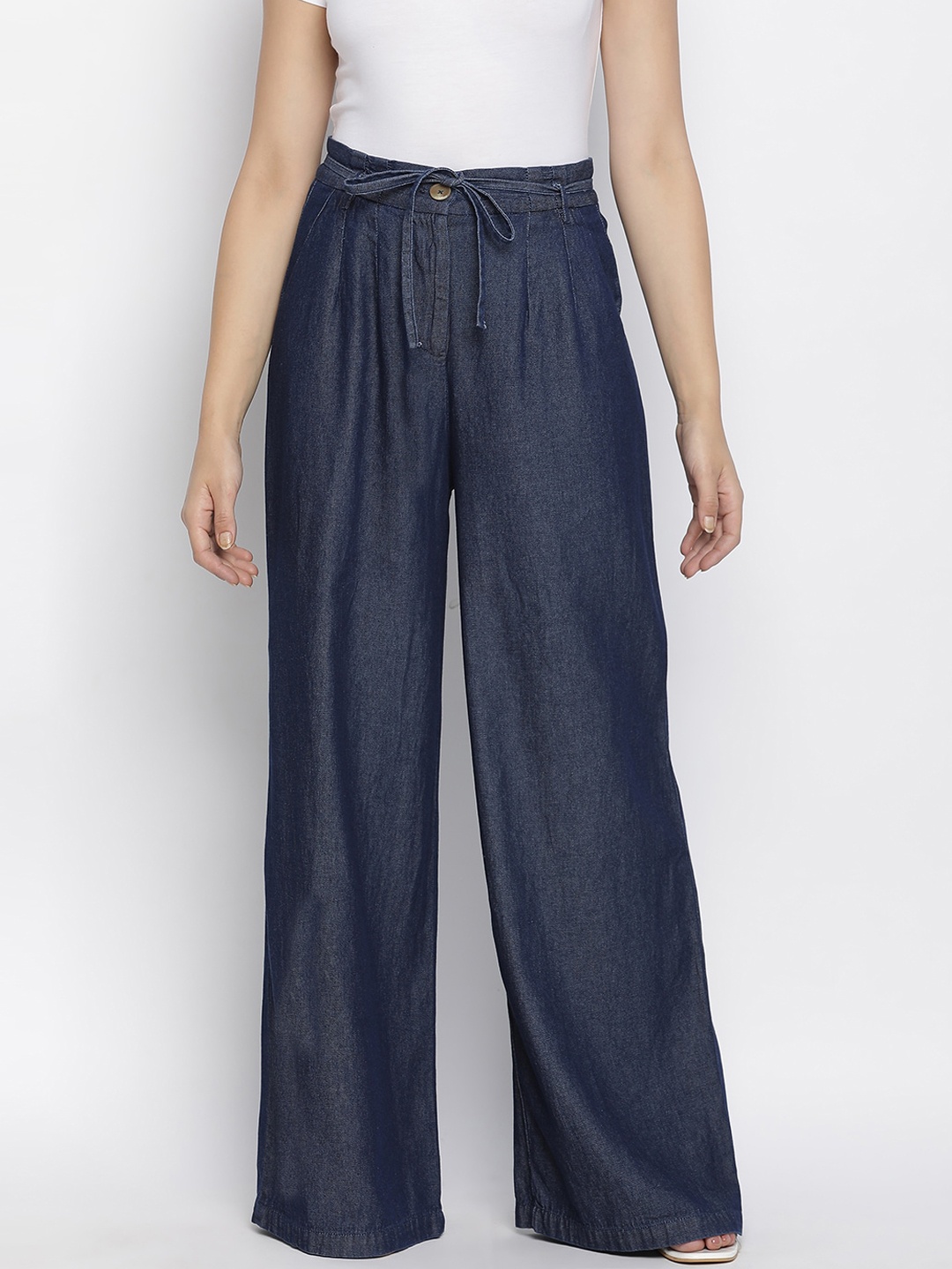 

Oxolloxo Women Navy Blue Pleated Parallel Trousers