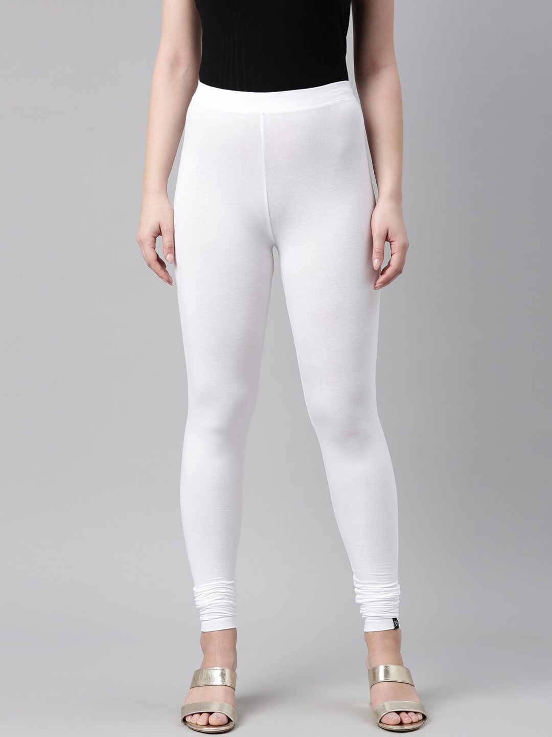 

TWIN BIRDS Women White Solid Churidar-Length Leggings