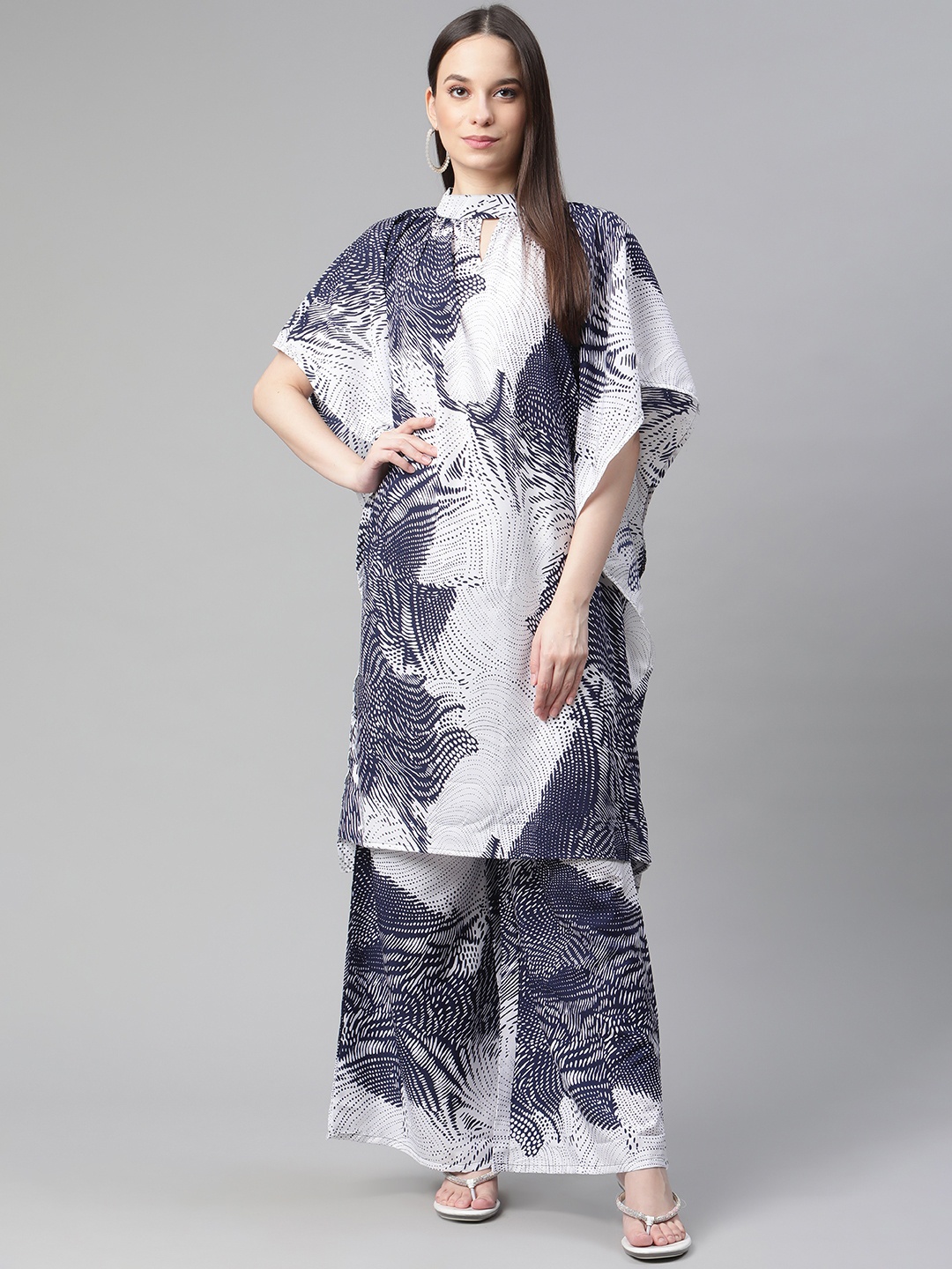 

Cottinfab Women Blue Printed Pleated Kurta with Palazzos