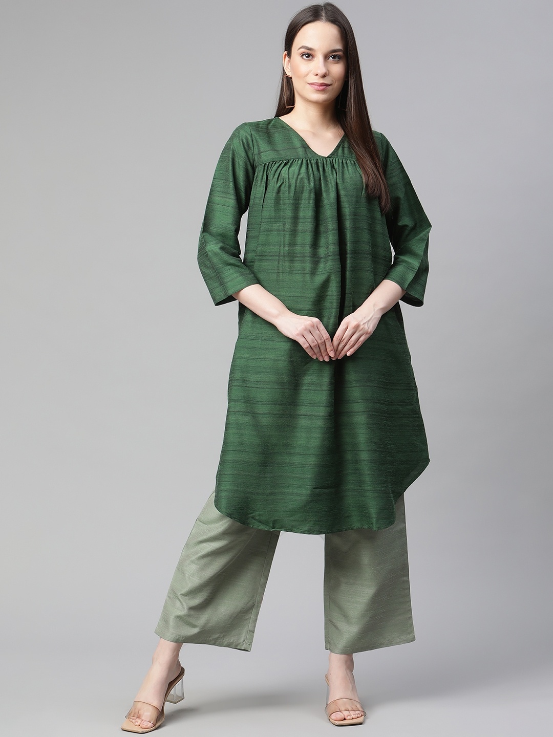

Cottinfab Women Green Pleated Dupion Silk Kurta with Palazzos