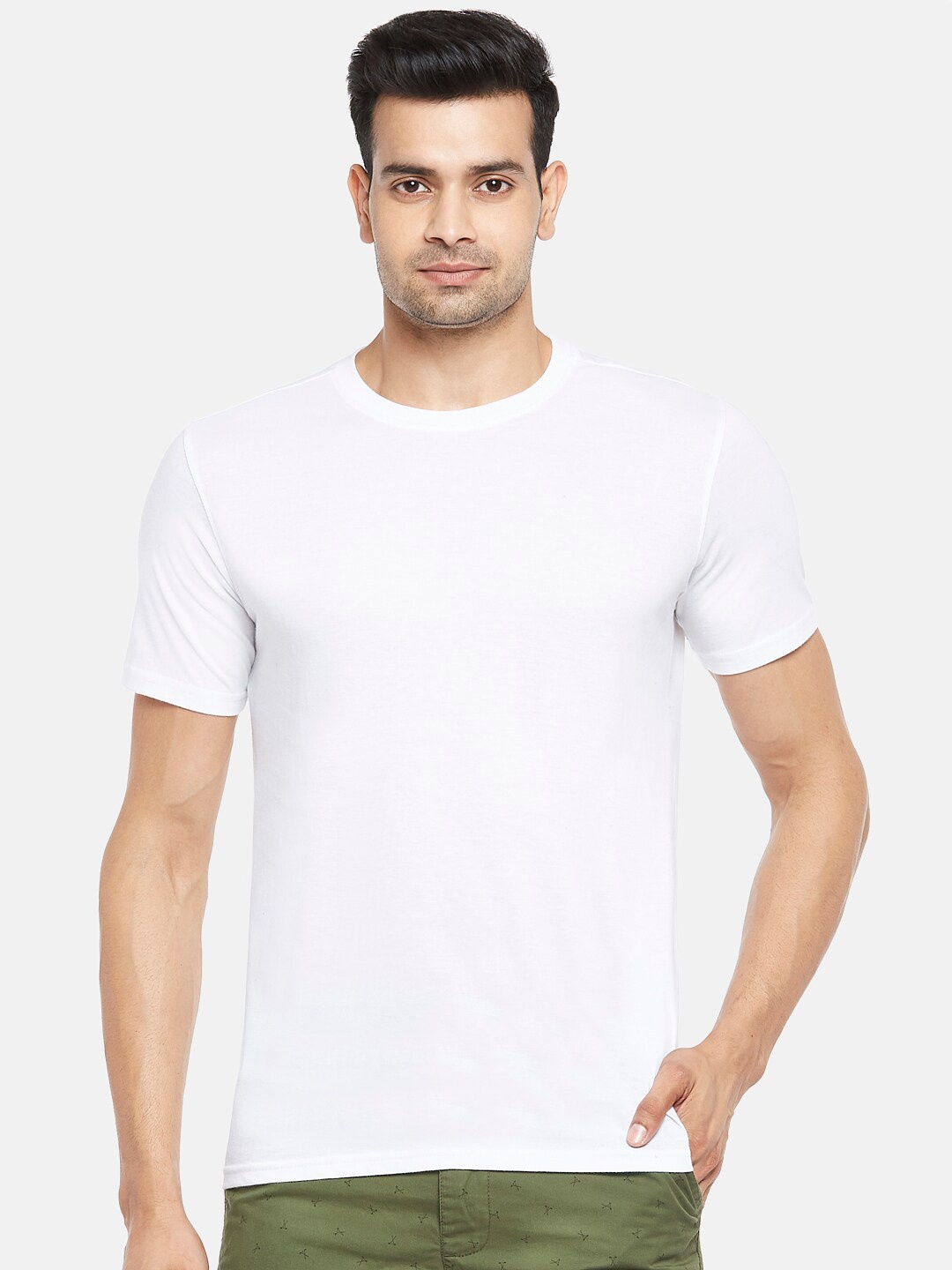 

BYFORD by Pantaloons Men White Cotton Pockets T-shirt