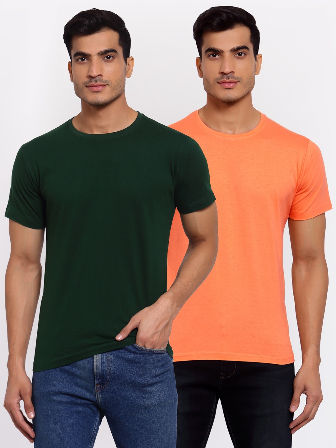 

FERANOID Men Pack Of 2 Green & Peach-Coloured Solid T-shirt